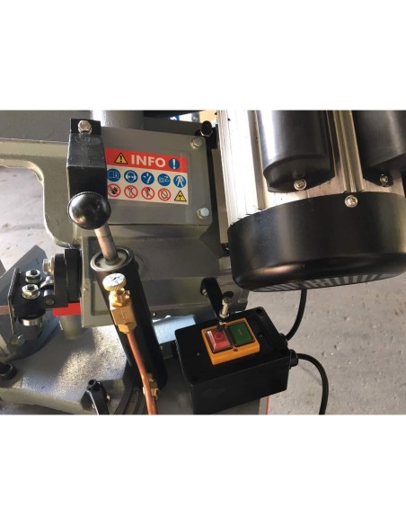 Sega segatrice a nastro per metallo ferro con basamento holzmann bs128hdr