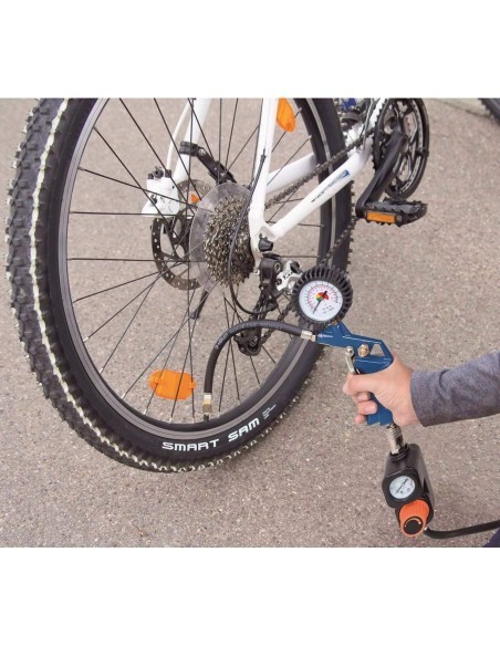 6 - Compressore aria portatile 2l con accessori 1.5hp Scheppach air case