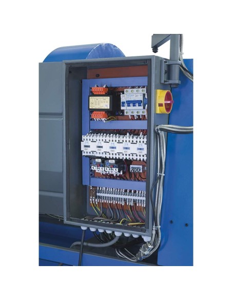 Tornio parallelo con visualizzatore ferro metallo trifase 400v Fervi t070/400v3a