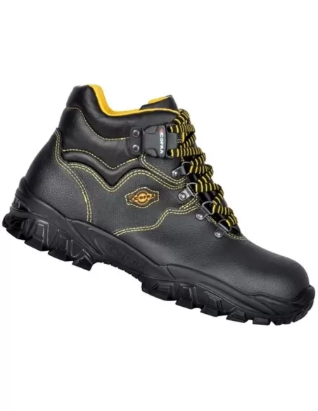 Scarpa antinfortunistica da lavoro alta in pelle Cofra new danubio s1 p src