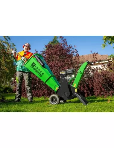2 - Biotrituratore a scoppio Zipper zi-haek4100 4100w taglio 100mm