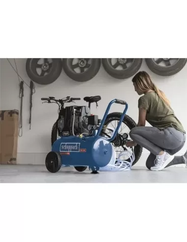 4 - Compressore supersilenziato bicilindrico 1,5 hp 8 bar 24l Scheppach hc25si