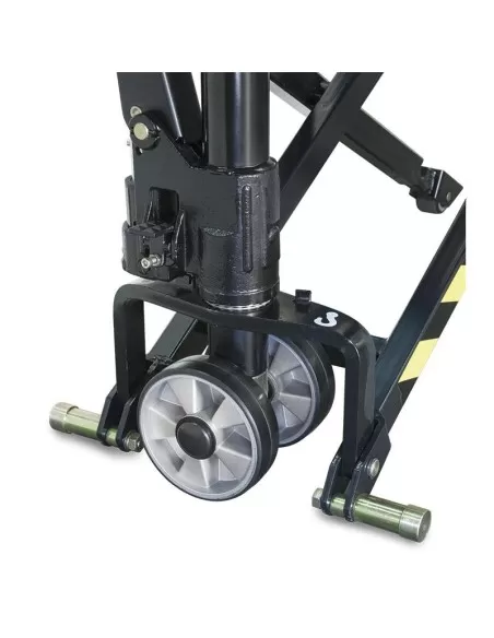 3 - Sollevatore per pallets a pantografo 1000 kg Fervi s2/800