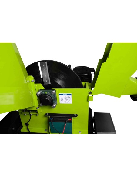 Biotrituratore a scoppio Zipper zi-haek1500 9000w taglio 120mm