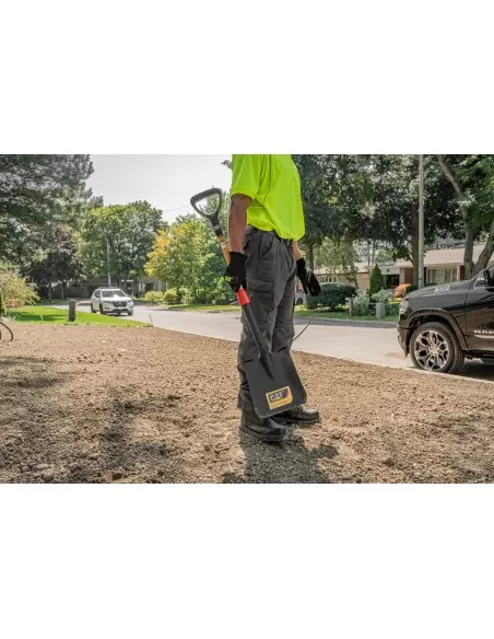 4 - Pala badile punta quadrata con manco a D serie K Cat - Caterpillar K10-104