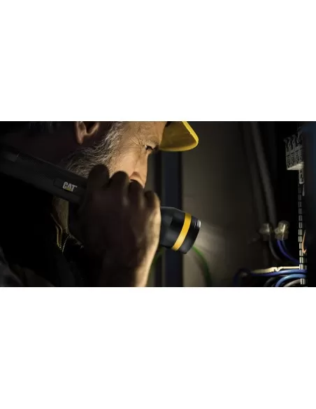4 - Torcia con messa a fuoco a batteria AA 1200lm a Led Cat - Caterpillar CT24530