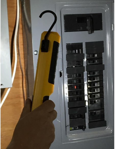 5 - Lampada da lavoro ricaricabile 300/600lm Led Cat - Caterpillar CT3615