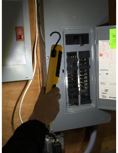 6 - Lampada da lavoro ricaricabile 300/600lm Led Cat - Caterpillar CT3615