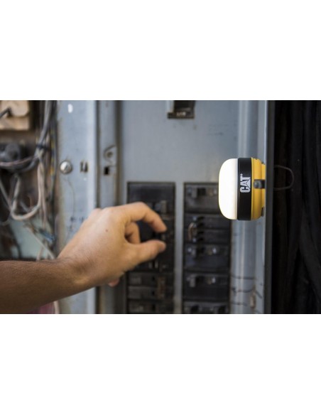 5 - Lampada con base magnetica a batteria AAA 150lm Led Cat - Caterpillar CT6520