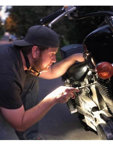 5 - Torcia da collo con doppia testa ricaricabile 300lm Led Cat - Caterpillar CT7105