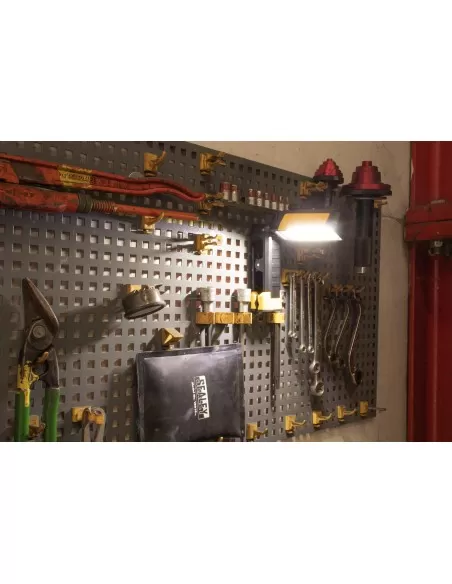 7 - Lampada da lavoro ricaricabile con morsetto 600lm Led Cat - Caterpillar CT9032EU