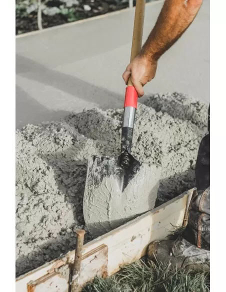 3 - Badile punta tonda da scavo manico a D fibra serie J Cat - Caterpillar J10-202