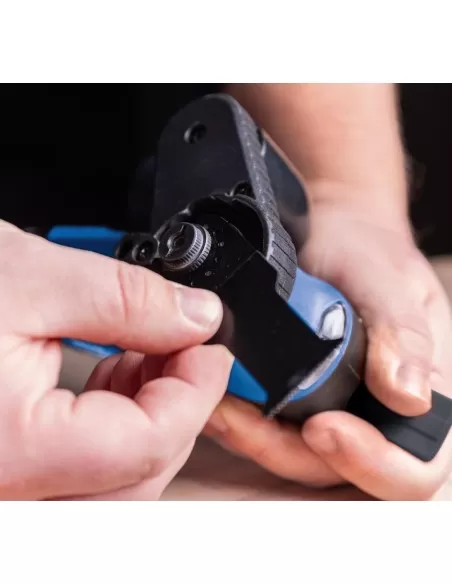 Multifunzione 20v 2 batterie 2.0Ah e caricabatteria ixes Scheppach c-mt40-x