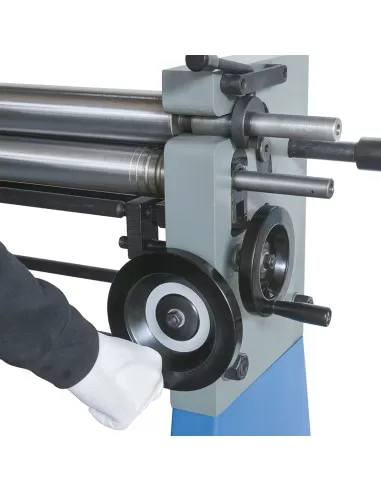 2 - Calandra manuale a 3 rulli per lamiera 1000x2 mm Fervi c022/100