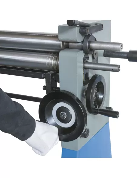 2 - Calandra manuale a 3 rulli per lamiera 1000x2 mm Fervi c022/100