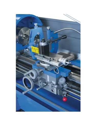 Tornio parallelo inverter con visualizzatore metallo 400v Fervi t070/400v3a15