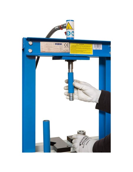 4 - Pressa idraulica manuale da banco 4ton Fervi p001/04