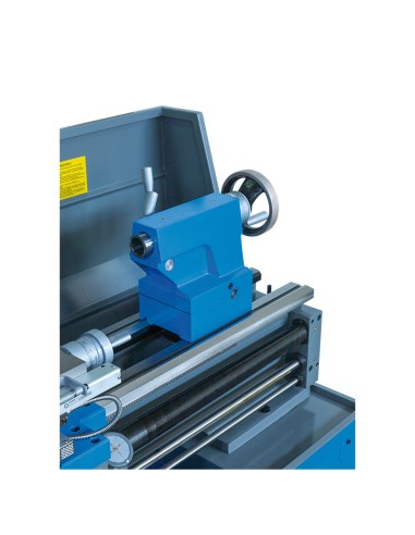 4 - Tornio parallelo con visualizzatore metallo trifase 400v Fervi t070/400v3a15